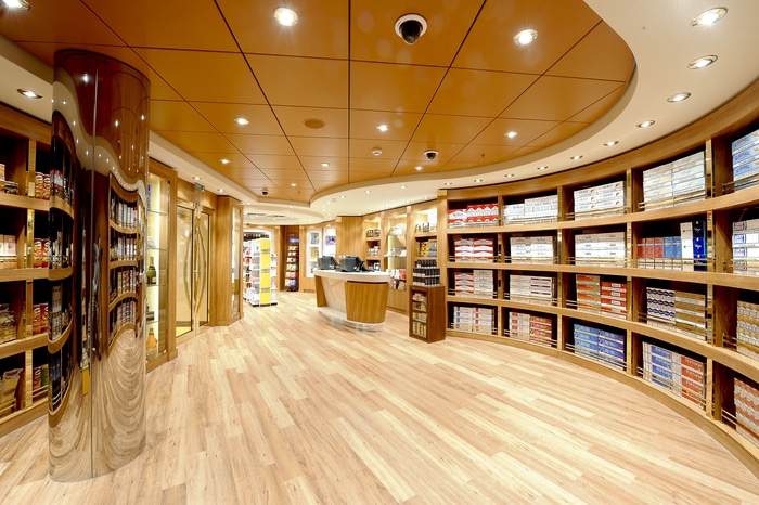 MSC Magnifica - Shops 5, MSC Rights.jpg